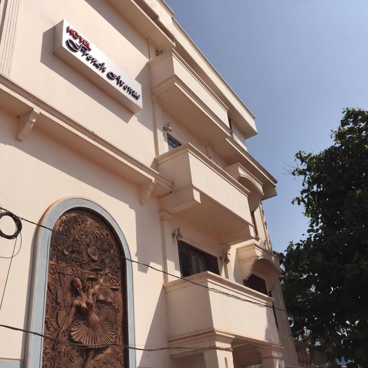 French Avenue Hotel Mahe Екстериор снимка
